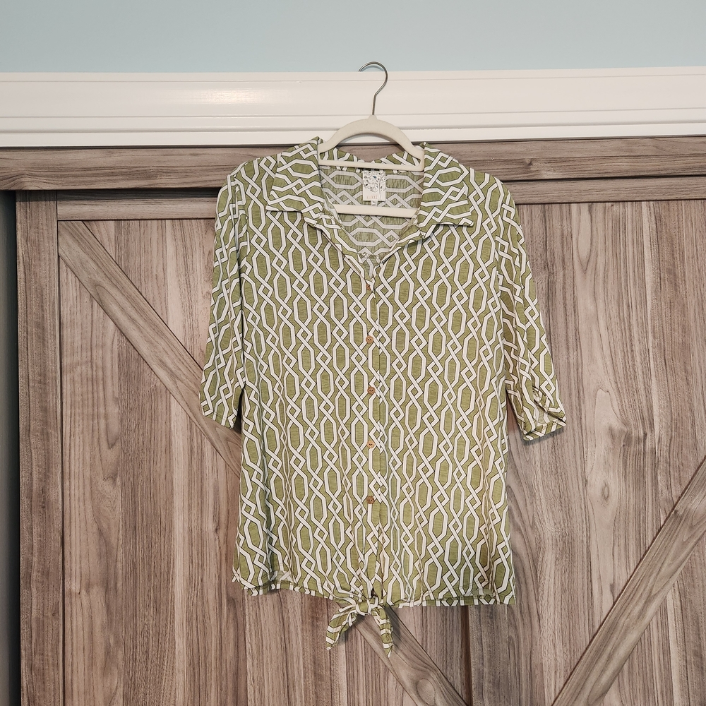 NAIF Olive Geometric Button Down Shirt